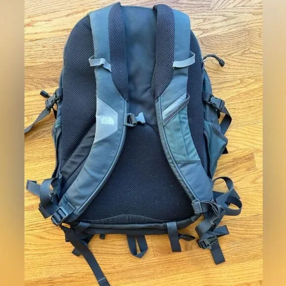 The North Face Surge Backpack - Picture 2 of 16